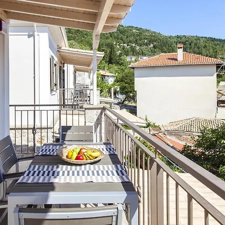 Karya Villa Kariá